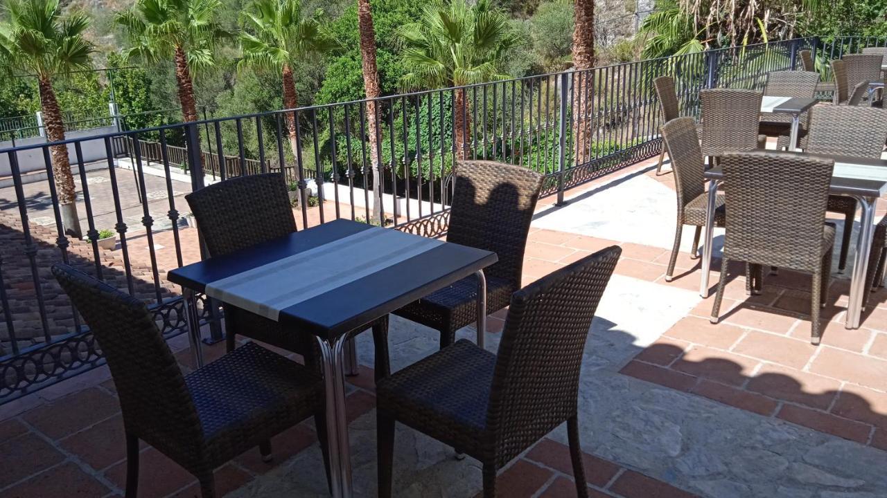 Apartamentos Vilo, Axarquia Rural Los Baños de Vilo Екстериор снимка